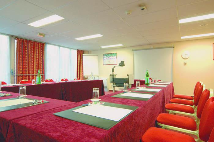 Express Centre By Ihg Lilla