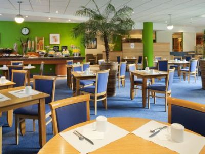 Express Centre By Ihg Hotel Rijsel